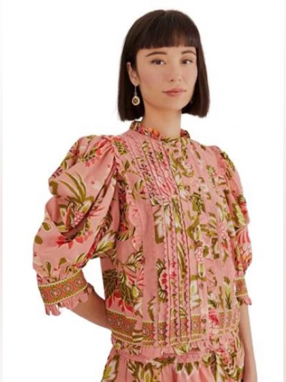 EUC – Farm Rio Aura Floral Short-Sleeve Blouse – Size Large